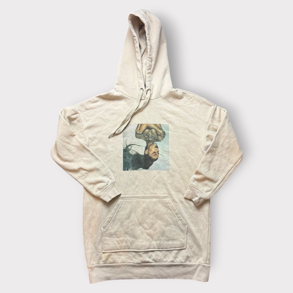 Ariana Grande Sweetener World Tour Hoodie Cream Beige Graphic Sweatshirt Small